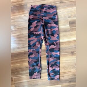 Lululemon Wunder Train High-Rise Crop 23” - size 4